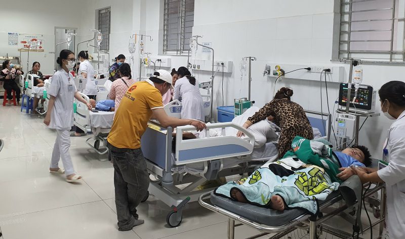 Đình chỉ hoạt động cơ sở cung cấp thức ăn sau vụ hơn 50 học sinh nghi ngộ độc ở Kiên Giang
